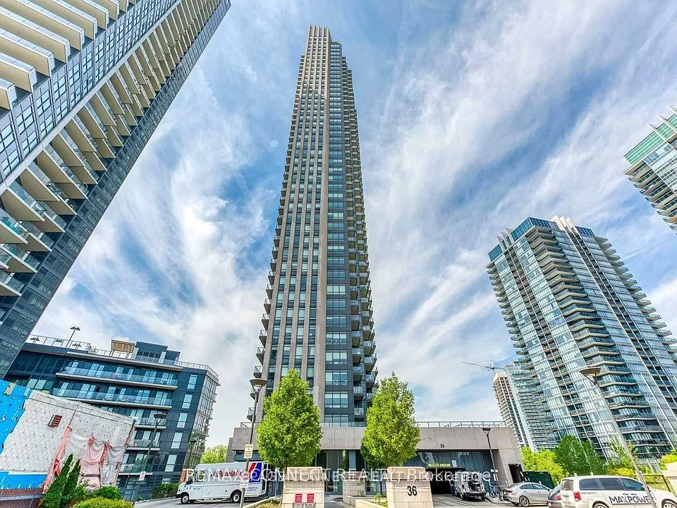 36 Park Lawn Rd #609