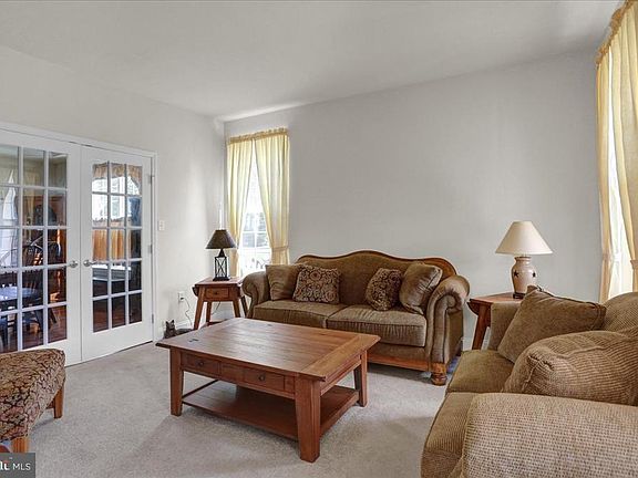 5th image of 2523 Joshua Dr