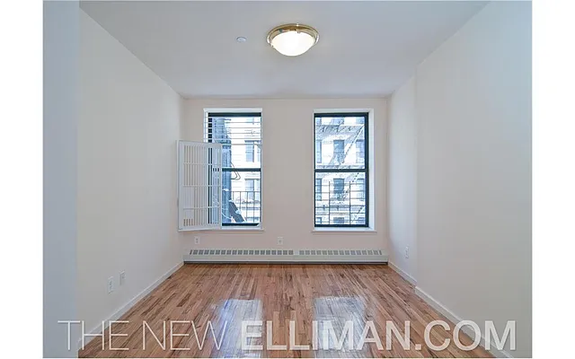 Sold by Douglas Elliman | media 14