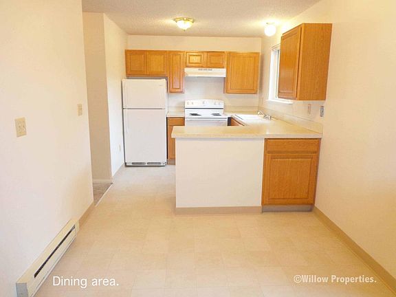 2nd image of 3702 E E St APT B