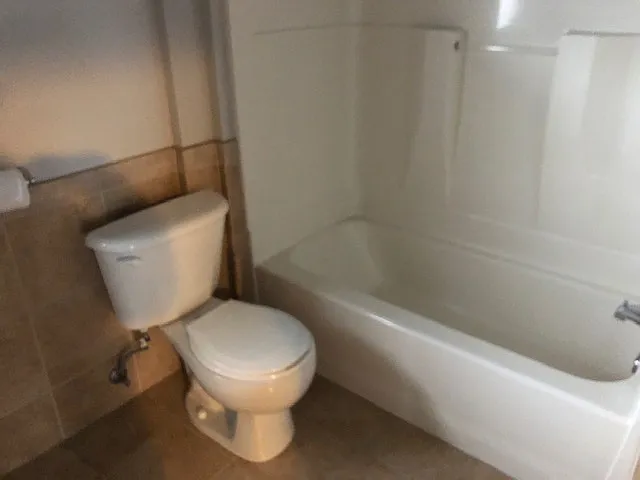 1 bed, 450 sqft, $2,000 — Photo 4