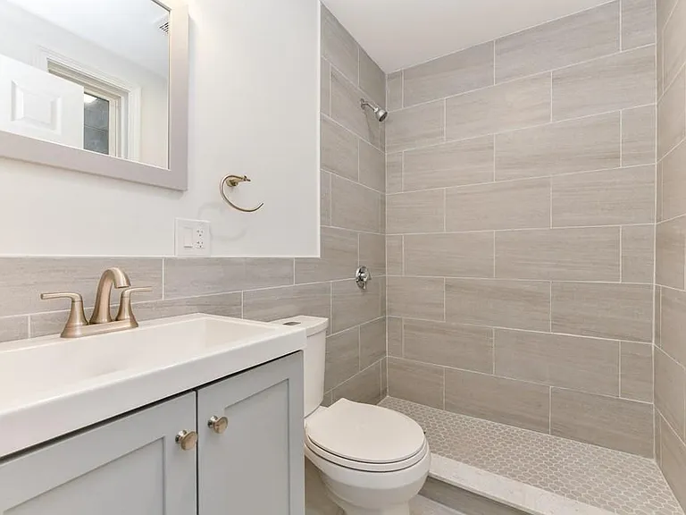 45 Beech Glen St #2 — Photo 13