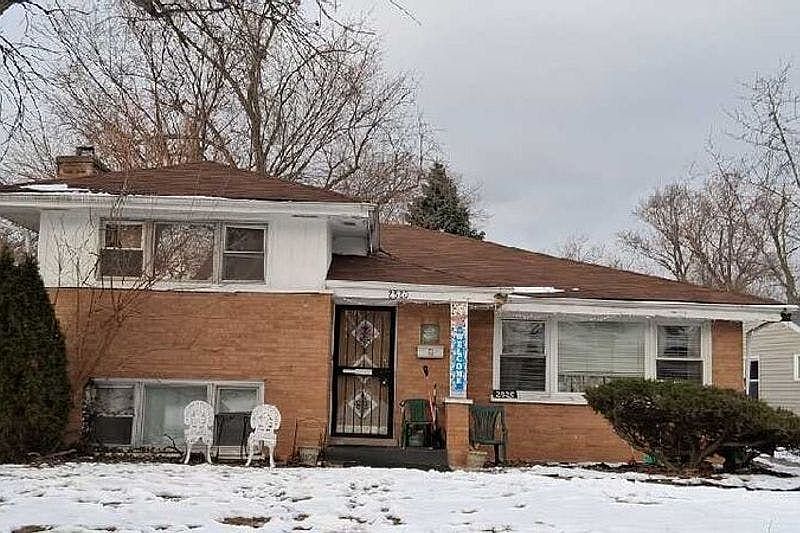 1st image of 2820 Tennyson Pl