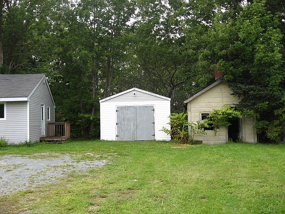 2nd image of 3568 Highway 3