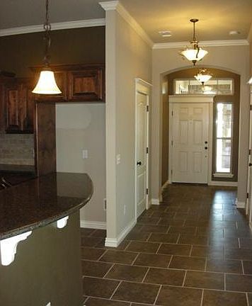 3rd image of 509 Christian Ln