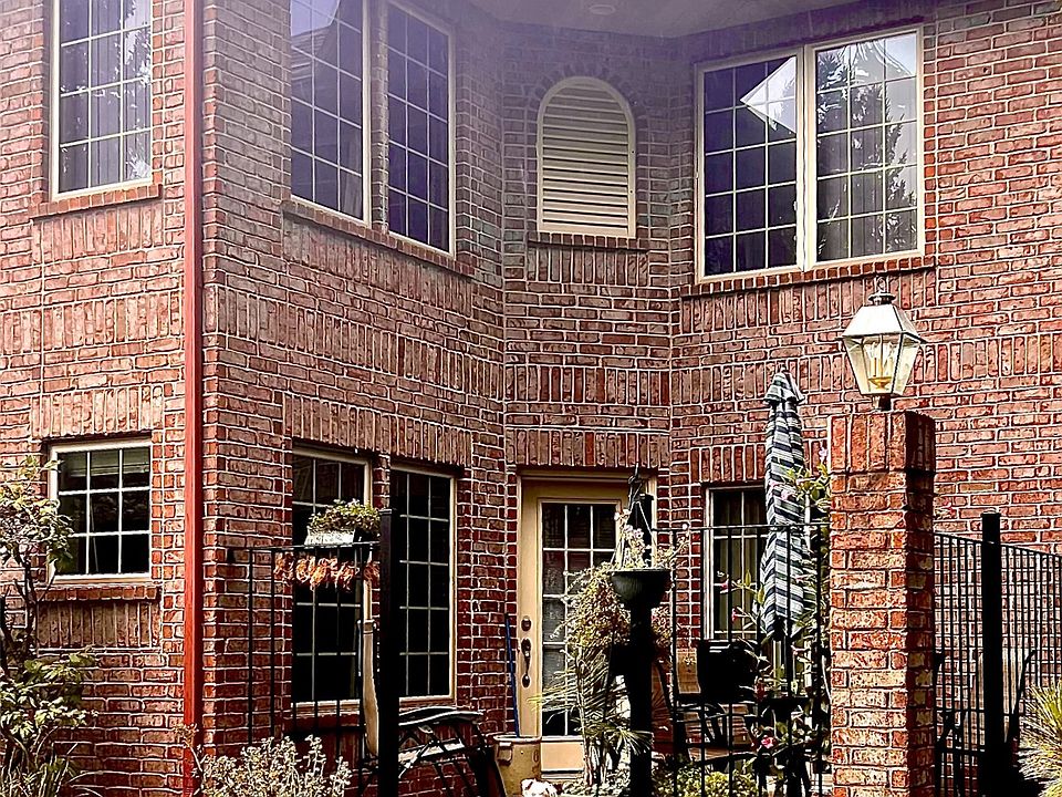 1st image of 1423 Hunter Hill Road