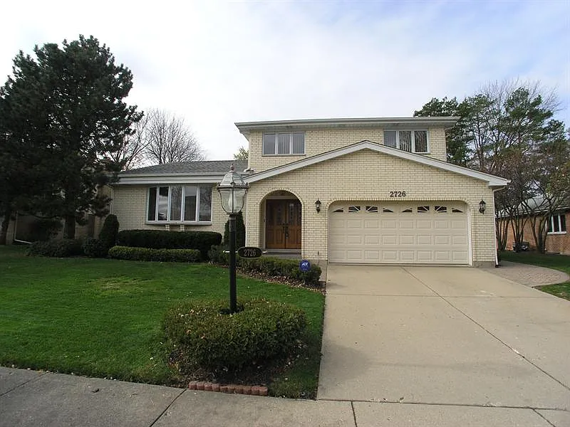2726 Maynard Ct photo 1