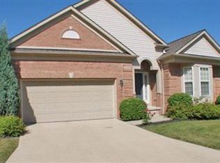 11435 Woodlark Cir #19, Concord Township, OH 44077