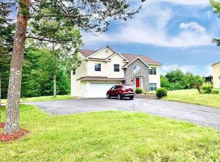 60 Patton Rd, Upper Sackville, NS B4E3B9