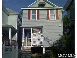 2nd image of 1711 Oak St