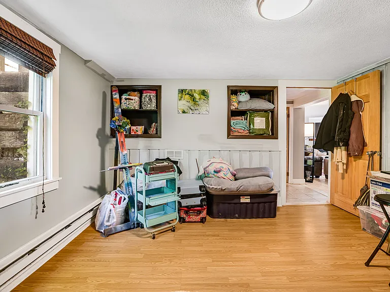 54 Vine St #B — Photo 10