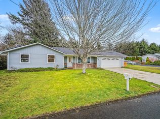 1914 NE Crestview Pl, Newport, OR