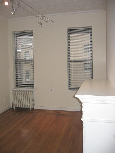 1st image of 450 E 84th St APT 4R