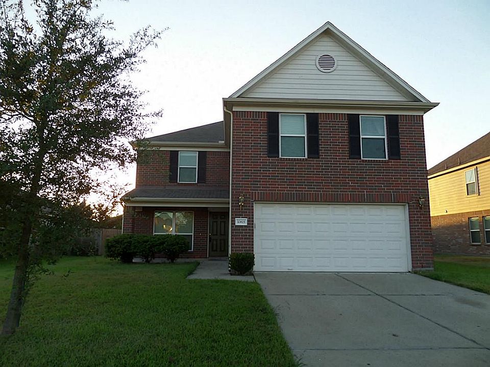 1st image of 10615 Solera Ln