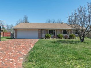7600 Whitehall Dr, Dayton, OH 45459