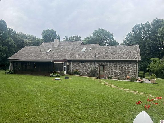 3rd image of 511 Cumberland Ave