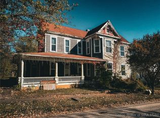 210 E Campbell St, Paoli, IN 47454