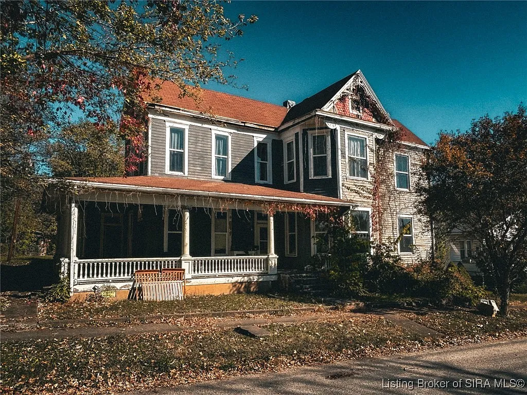 210 E Campbell Street photo 1