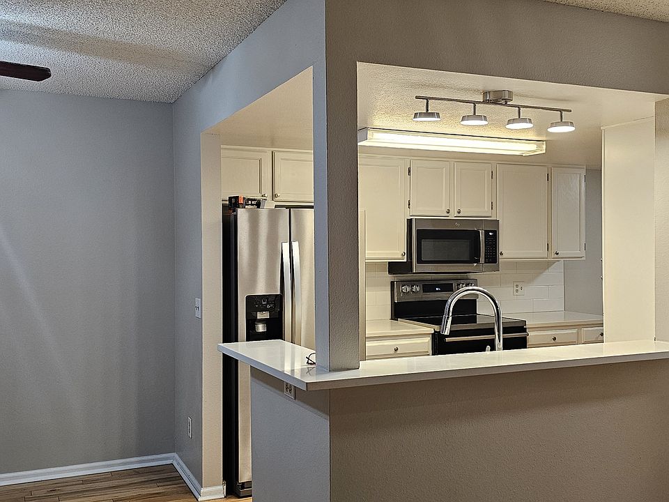 1st image of 11527 E Cornell Cir