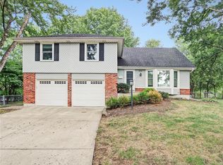 8845 Widmer Rd, Lenexa, KS 66215