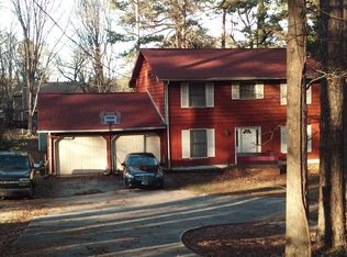 5342 Rockbridge Rd, Stone Mountain, GA 30088