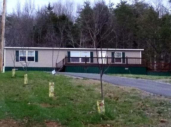 2nd image of 485 Treadway Trl