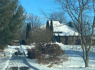 841 Station Rd, Valley City, OH 44280