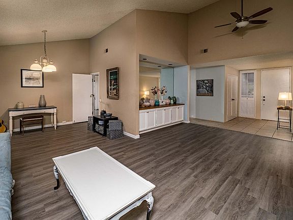 4th image of 8906 Quail Hill Way