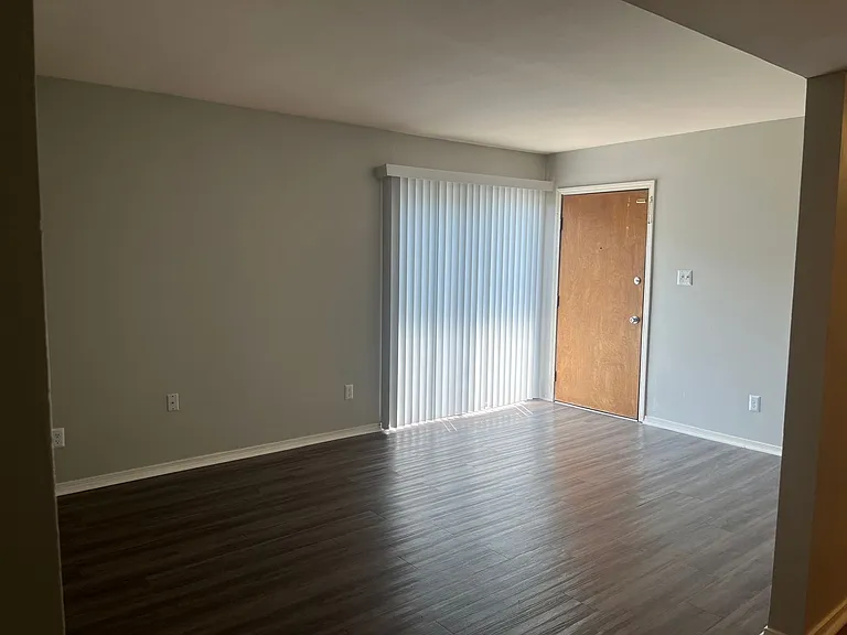 Dublin Glen Apartments — Photo 17