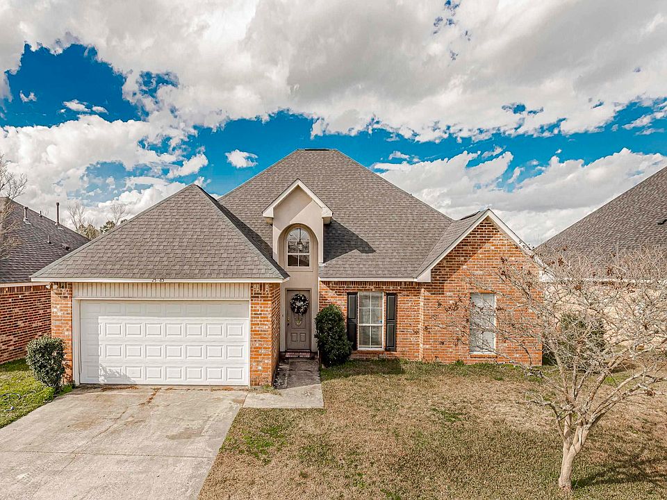 1st image of 23885 Waterford Ct