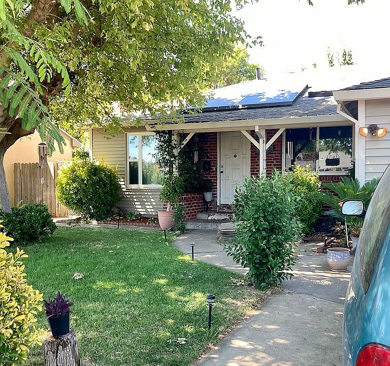 2nd image of 625 Norwich Ct