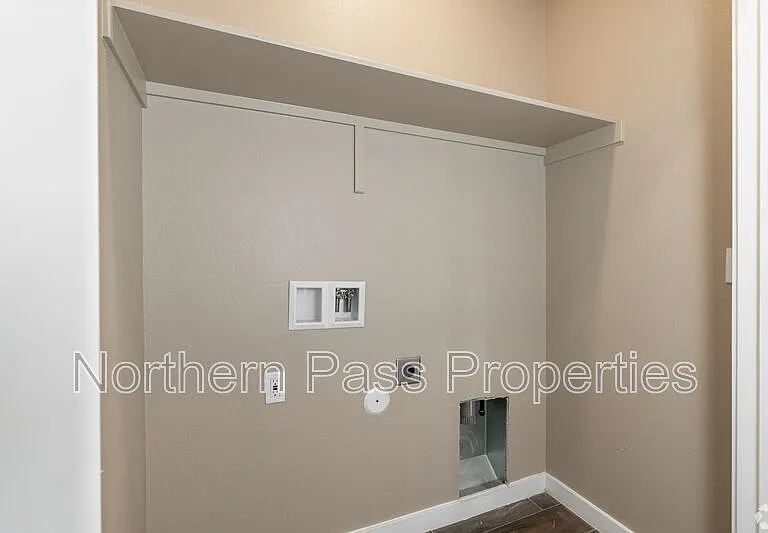 9779 McCombs St E #2 — Photo 7