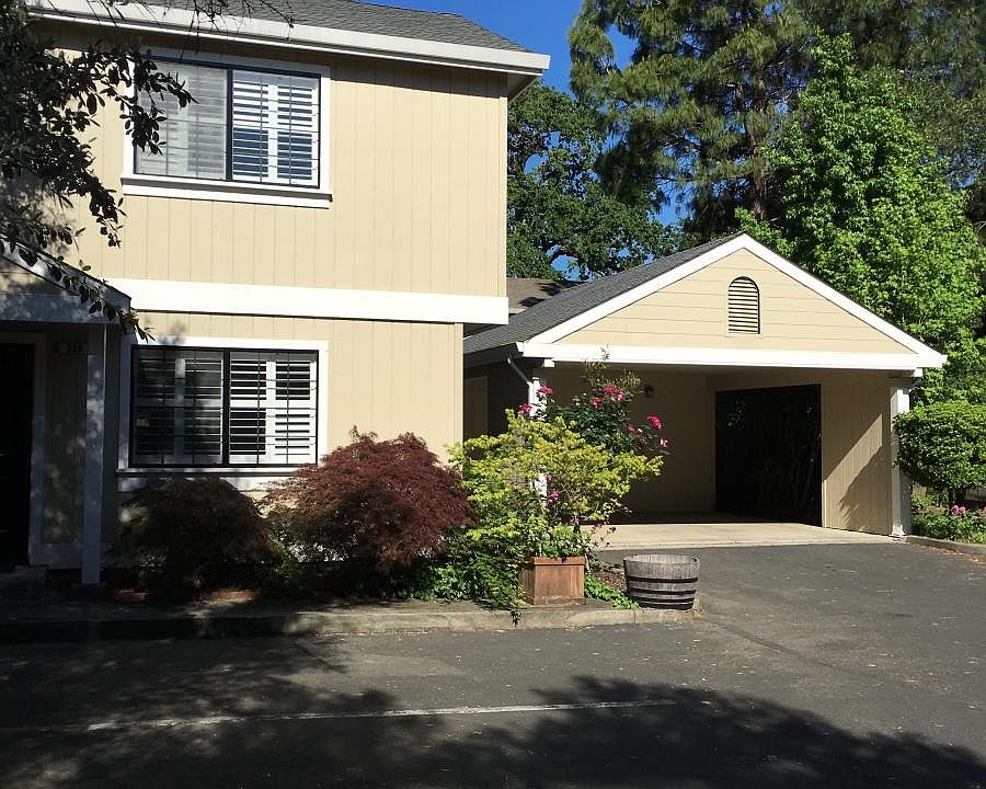 Private carport for 2 cars