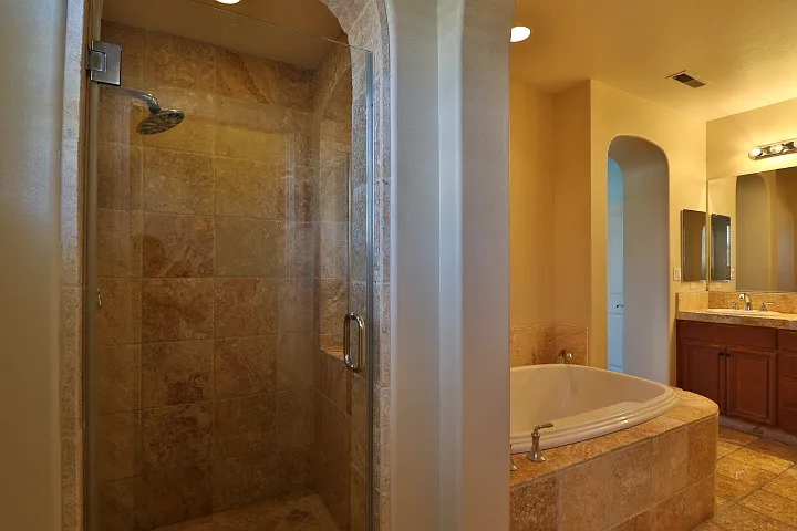 2300 Magnolia Bridge Dr — Photo 11