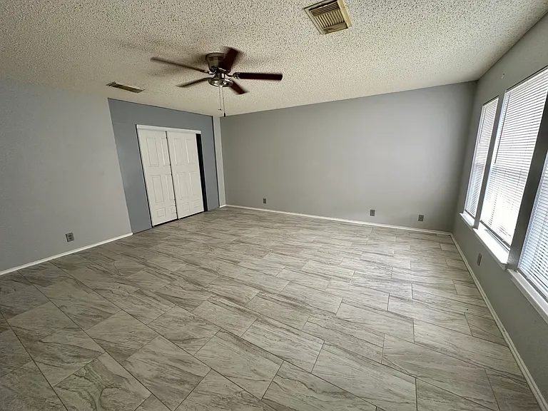 2129 Domal Ln — Photo 14