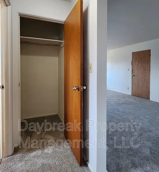 2913 8th St N #5 — Photo 7