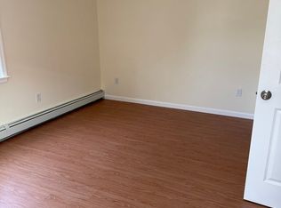 10825 171st St, Jamaica, NY 11433