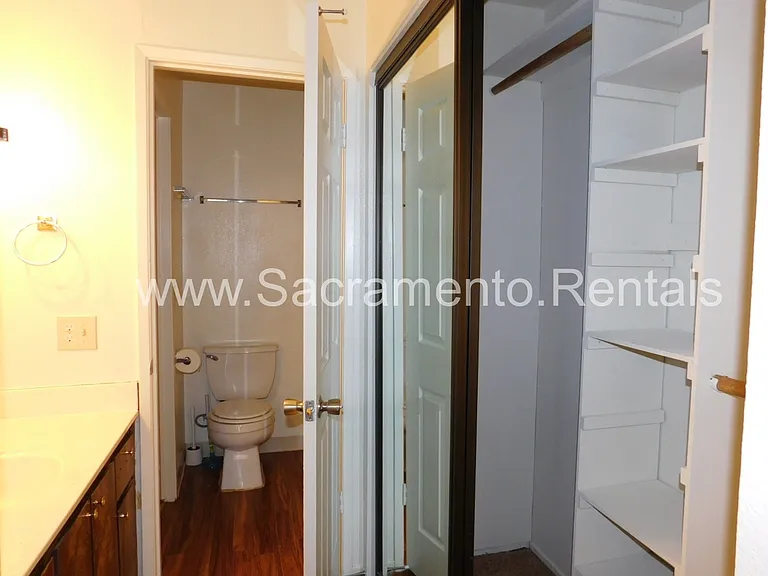 750 Del Verde Cir #2 — Photo 13