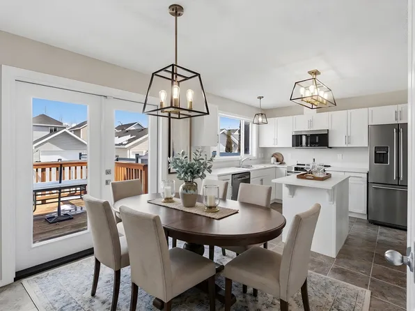 2003 71st St SW, Edmonton, AB T6X 0K2