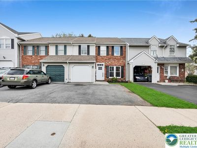 121 Brookfield Dr, Macungie, PA, 18062