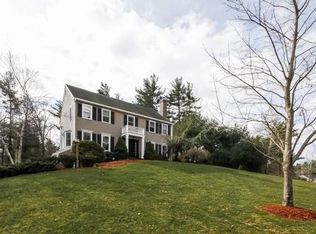 33 Four Winds Dr, Pembroke, MA 02359
