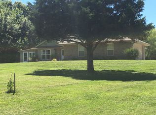 10416 S Corn Rd, Lone Jack, MO 64070