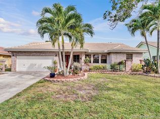 5171 NW 59th Way, Coral Springs, FL 33067