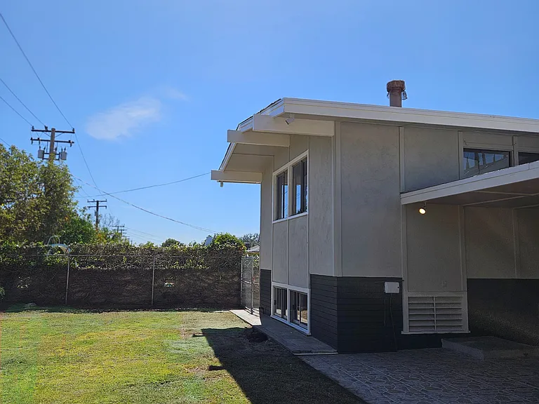 3657 Broadmoor Blvd — Photo 41