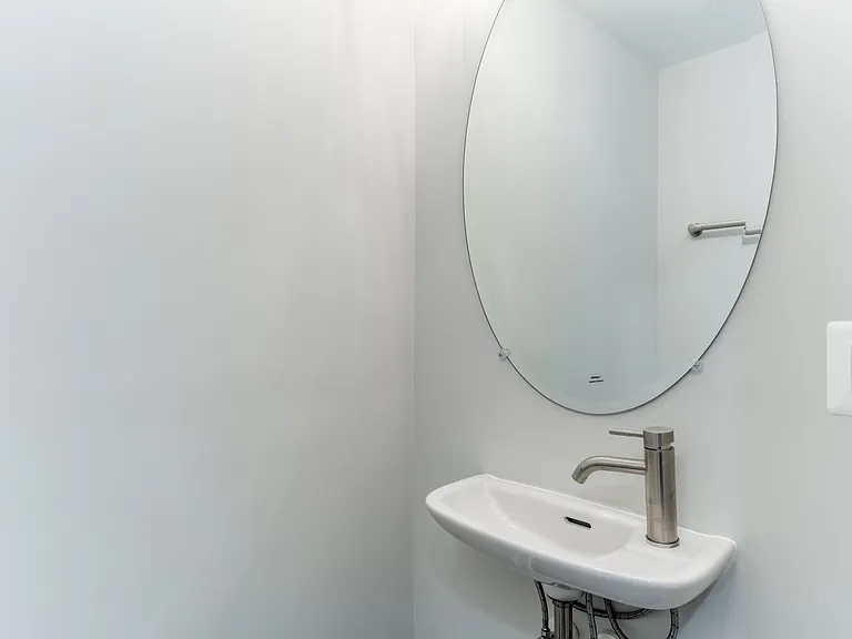 For Rent: Modern Urban Living at 3801 Fleet St Your City Oasis Awaits! — Photo 42
