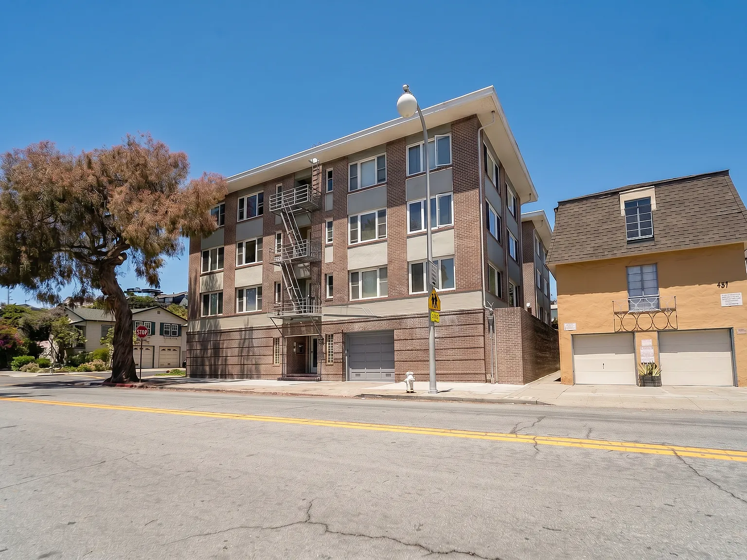 935 Solano Avenue — Photo 3