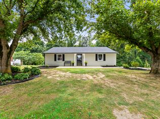 103 Sandhill Church Rd, Irvine, KY 40336