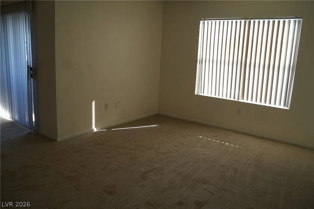 2 bed, 2.0 bath, 1028 sqft, $1,275 — Photo 4