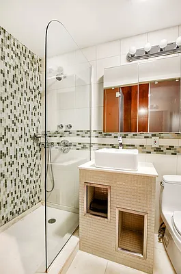 Sold by Compass | media 14