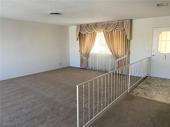2nd image of 3110 Liberty Cir S